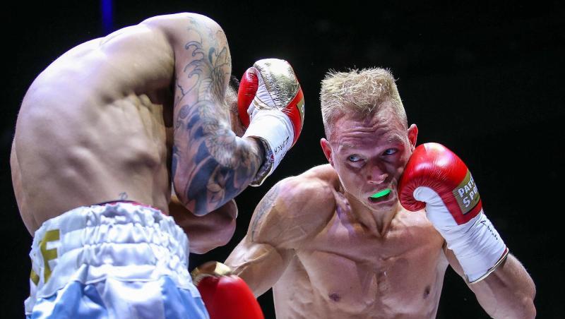 Rico Müller (r) beim Fight gegen Jeremias Ponce. Rico Müller (r) beim Fight gegen Jeremias Ponce.