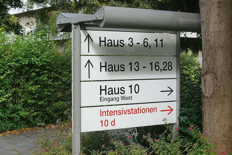 Die Schutzstation ist in Haus 10 des Klinikums untergebracht. Sie wurde bereits 1972, kurz vor den Olympischen Spielen, eröffnet - in Erwartung möglicher Pest- oder Pockenfälle.