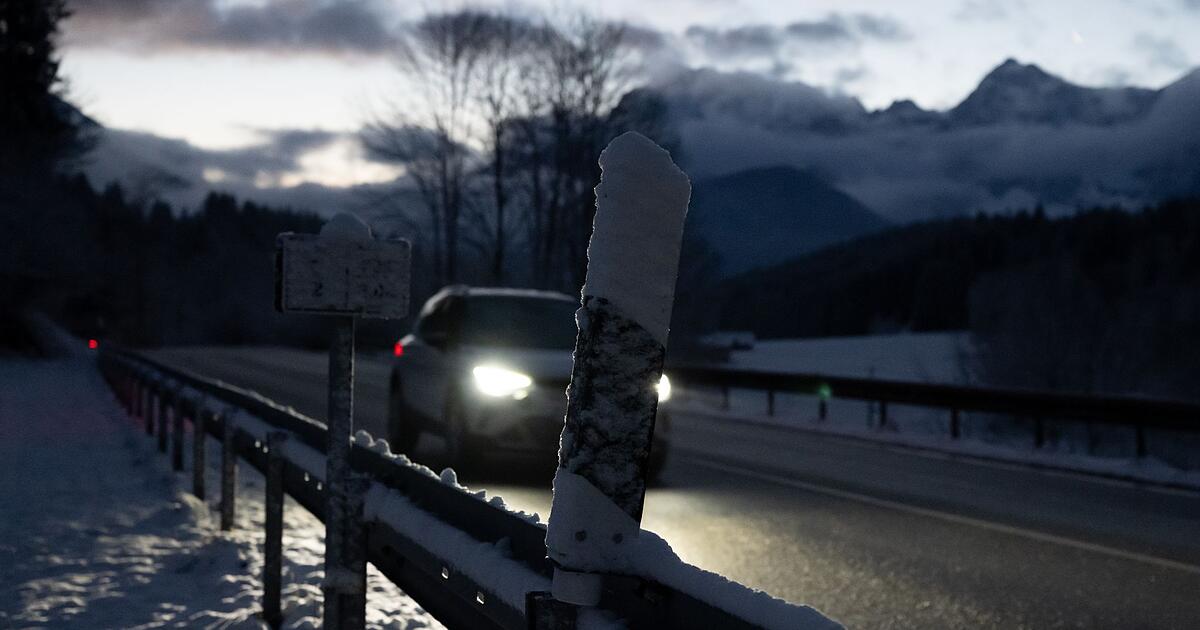 Frost-und-Schnee-Gl-ttegefahr-auf-Bayerns-Stra-en