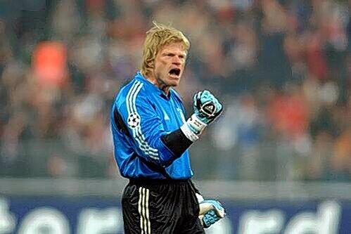 In seiner Zeit war er der Leitwolf, eine der unantastbaren Führungsfiguren. So eine Persönlichkeit vermisst Oliver Kahn derzeit beim FC Bayern.