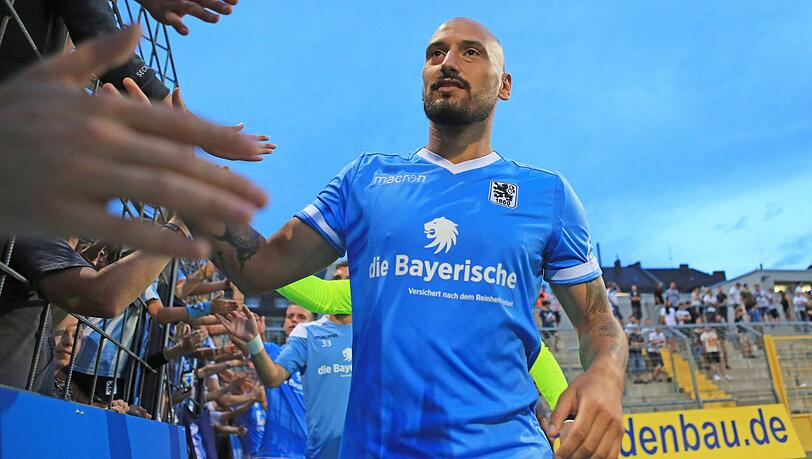 Bei den Löwen-Fans beliebt: Timo Gebhart. Bei den Löwen-Fans beliebt: Timo Gebhart.