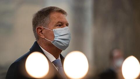 Klaus Iohannis im Aachener Dom.