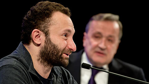 Kirill Petrenko (li.) mit Nikolaus Bachler 2014 in München.