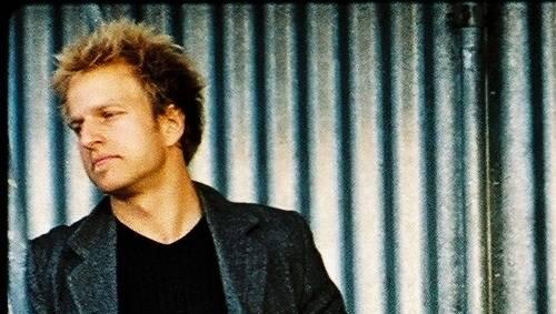 Philipp Weiss kombiniert Jazz mit folkigen Elementen. Am Freitag ab 23 Uhr spielt er in der Freiheizhalle. Philipp Weiss kombiniert Jazz mit folkigen Elementen. Am Freitag ab 23 Uhr spielt er in der Freiheizhalle.