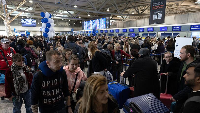 Wegen technischer Panne: Chaos an s&auml;mtlichen griechischen Flugh&auml;fen.