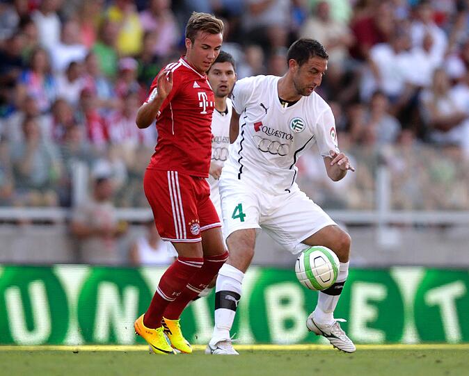 Mario Götze (l)