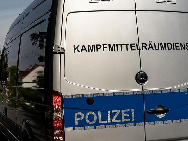 Ein Einsatzfahrzeug des Kampfmittelräumdienstes der Polizei Berlin. Foto: Paul Zinken/dpa/Symbolbild