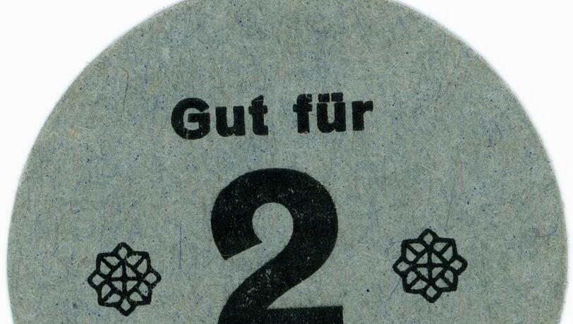 "2 Pfennig" wert ist dieses runde Papier vom Gasthaus Gärtnerkeller.