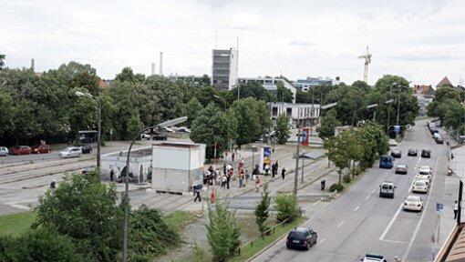 Von den AZ-Lesern bereits 2008 zum hässlichsten Platz der Stadt gekürt. Von den AZ-Lesern bereits 2008 zum hässlichsten Platz der Stadt gekürt.