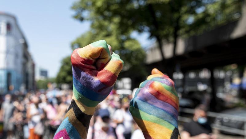 Der große CSD war abgesagt worden. Stattdessen gab es eine Pride-Demo unter Corona-Auflagen. Der große CSD war abgesagt worden. Stattdessen gab es eine Pride-Demo unter Corona-Auflagen.