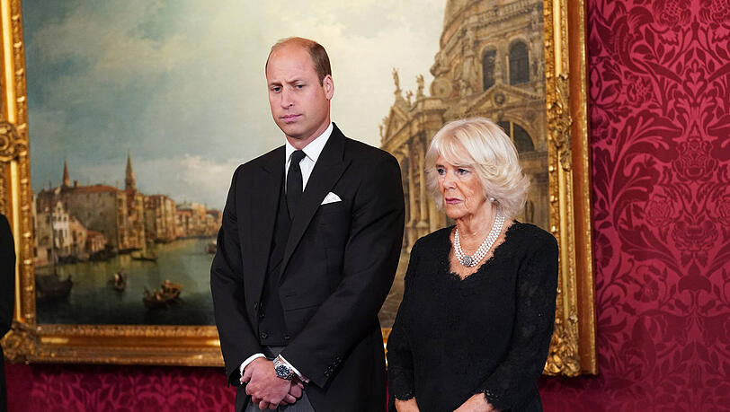 Prinz William und Camilla bei der Proklamation des neuen König Charles.