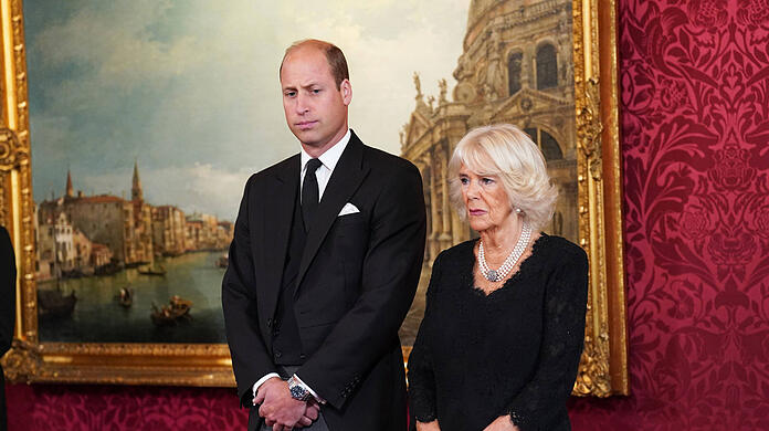Prinz William und Camilla bei der Proklamation des neuen König Charles.