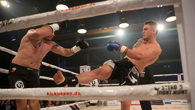 Smolik und Lang siegen: Die Bilder von der Fight Night in München zum Durchklicken. Smolik und Lang siegen: Die Bilder von der Fight Night in München zum Durchklicken.