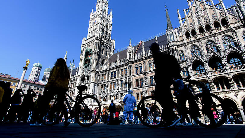 Die AZ zeigt drei Gastro-Geheimtipps, die sich rund um den Marienplatz in München befinden. (Archivbild) Die AZ zeigt drei Gastro-Geheimtipps, die sich rund um den Marienplatz in München befinden. (Archivbild)