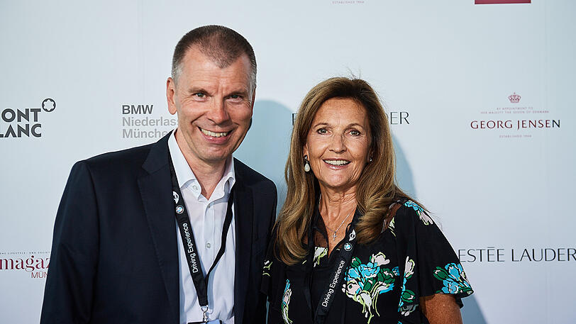 Peter Mey mit Annette Schnell.