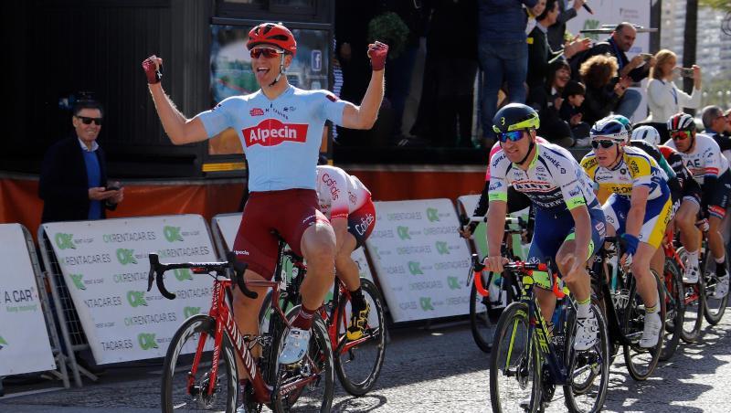 Marcel Kittel (l) siegte auf Mallorca im Sprint. Marcel Kittel (l) siegte auf Mallorca im Sprint.