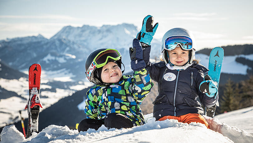 Die Skiregion St. Johann in Tirol bietet Schneespaß auch für die Kleinsten. Die Skiregion St. Johann in Tirol bietet Schneespaß auch für die Kleinsten.