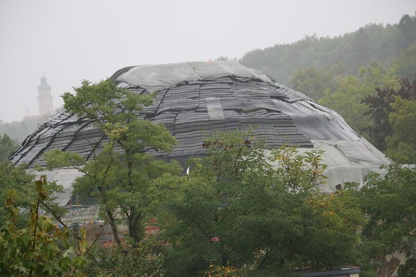 Die Sprengung der Elefantenhaus-Kuppel aus dem Blickwinkel der Drohne