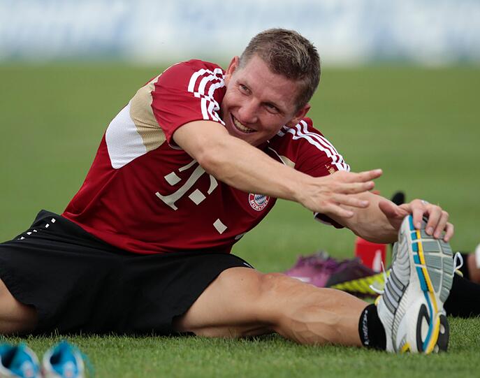Neue Bilder aus dem Trainingslager der Bayern: Ribéry ist wieder am Ball und Neuer nimmt die Hürden
