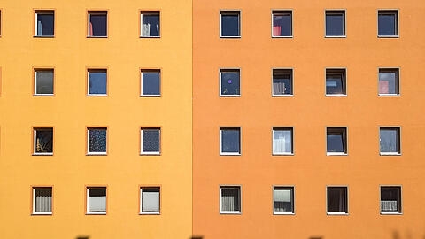 Sozialwohnungen sind in M&uuml;nchen knapp. Die CSU will Menschen mit einem Job bevorzugen.
