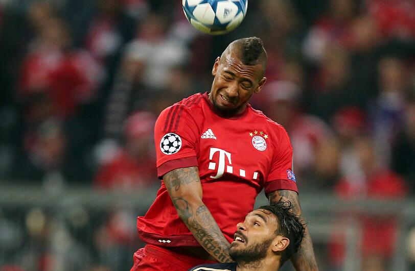 JÉROME BOATENG: NOTE 3.
War wohl nicht geplant, dass der Gelb-vorbelastete Verteidiger spielen  
musste. Kam nach der Pause für den verletzten Benatia. Spielte seinen  
(Klasse-) Stiefel runter.
