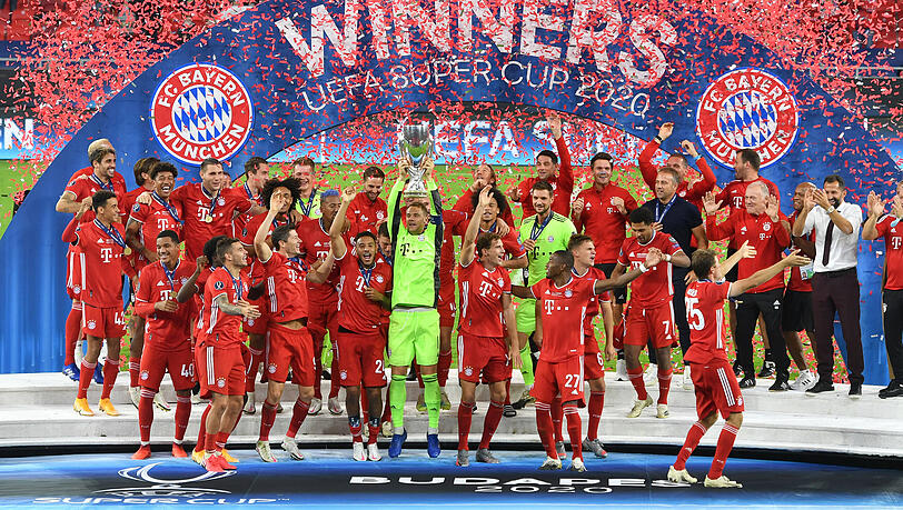 Der FC  Bayern München gewinnt den UEFA Supercup 2020. Es war der 23. Sieg der Münchner in Folge - Rekord in den Top5-Ligen.