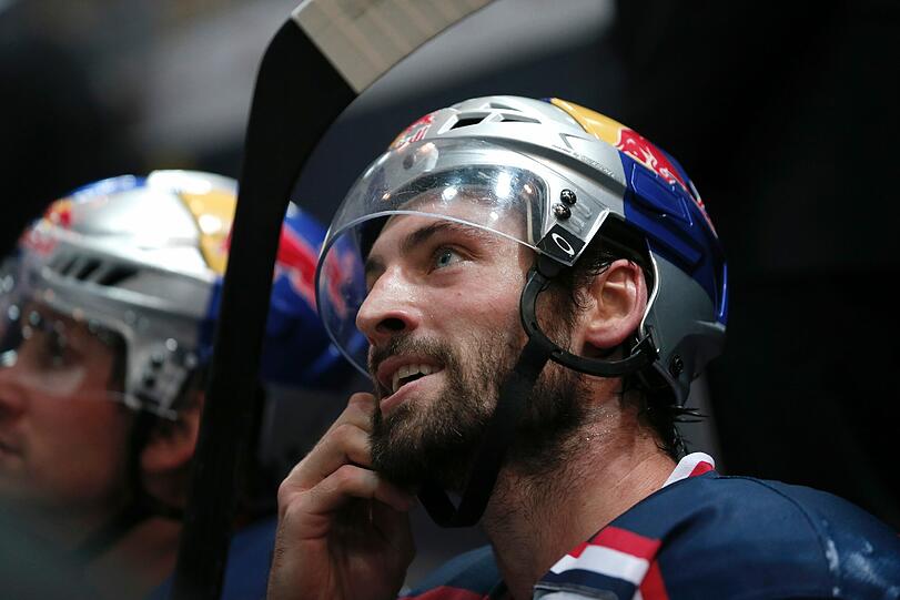 EHC-Verteidiger Grant Lewis.