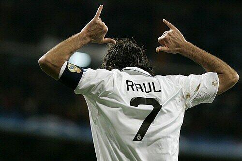 Die Nummer 7 ist es, Reals bester Torschütze aller Zeiten Raul.