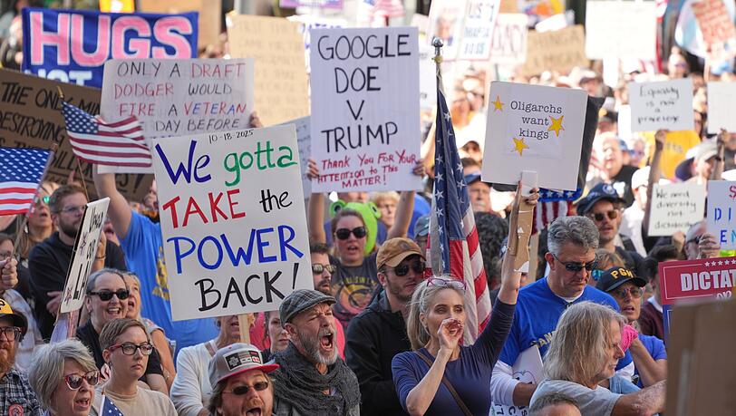 In Pittsburgh ging es vor allem um Waffengesetze und eine bevorstehende Kommunalwahl. In Pittsburgh ging es vor allem um Waffengesetze und eine bevorstehende Kommunalwahl.