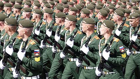 Zu Hunderttausenden m&uuml;ssen Kriegsheimkehrer in Russland wieder in die Gesellschaft eingegliedert werden. (Archivbild)