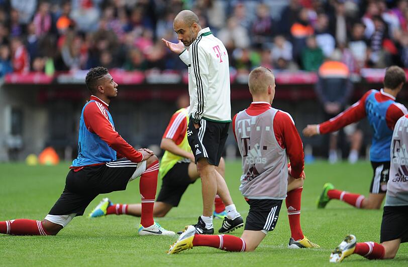 Das erste Training unter Pep! Wir zeigen die besten Bilder vom Trainingsauftakt der Bayern!