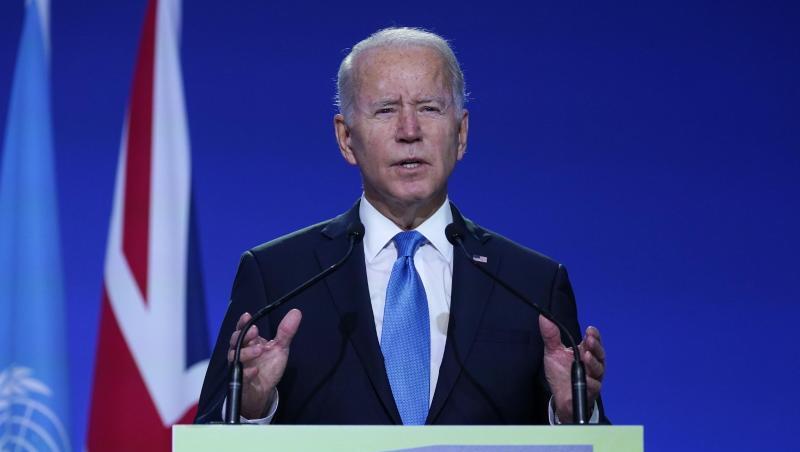 Joe Biden, Präsident der USA, spricht bei einer Podiumsveranstaltung. (Archivbild).