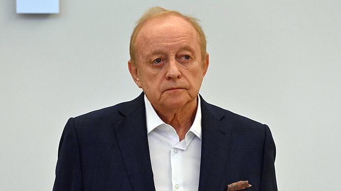 Alfons Schuhbeck wurde wegen 2,3 Mio. Euro Steuerhinterziehung verurteilt. (Archivbild)