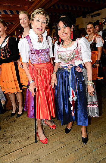 Antje-Katrin Kühnemann (l.) und Regine Sixt.