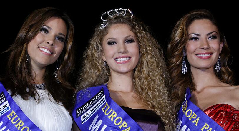 Das aus der Vox-Castingshow &bdquo;Das perfekte Model&ldquo; bekannte Model Jennifer Scherman ist tot. Die 20-Jährige starb am vergangenen Wochenende in Argentinien an einer durch eine Virus-Infektion hervorgerufene Herzmuskelentzündung.