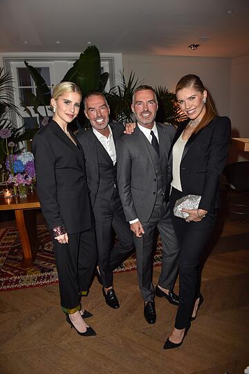Caro Daur, Dean und Dan Caten sowie Victoria Swarovski