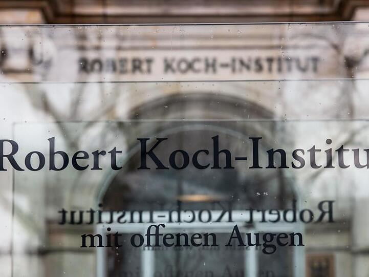 Eingang des Robert Koch-Instituts in Berlin.