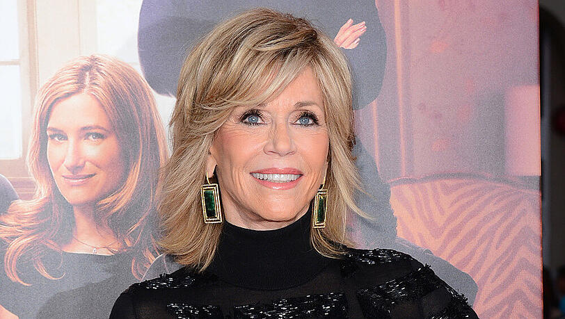 Bei Jane Fonda hat der Schönheitschirurg etwas nachgeholfen Bei Jane Fonda hat der Schönheitschirurg etwas nachgeholfen