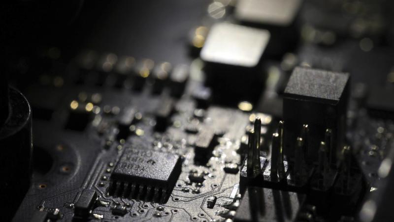 Ein Blick auf die Hardware eines Computers. Auf lange Sicht weird es die PC-Branche wohl weiter schwer haben,. Ein Blick auf die Hardware eines Computers. Auf lange Sicht weird es die PC-Branche wohl weiter schwer haben,.