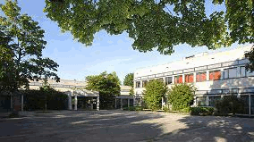Die Grundschule an der Droste-Hülshoff-Straße.