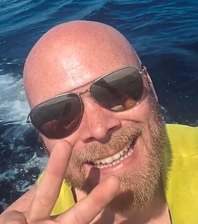 Digitalminister Fabian Mehring 2024 auf einem Jetski.