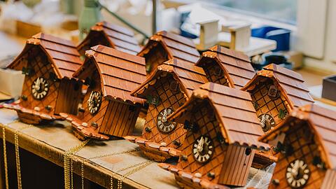 Die Schwarzw&auml;lder Kuckucksuhr ist m&ouml;gliche Kandidatin einer gesch&uuml;tzte regionalen Herkunftsbezeichnung. (Archiv)