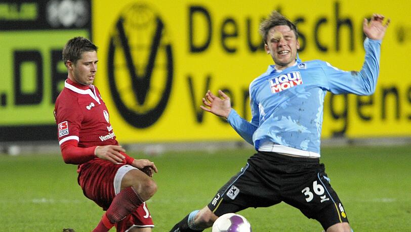 Für Kaiserslautern spielte Markus Steinhöfer gegen den TSV 1860 - hier Dominik Stahl