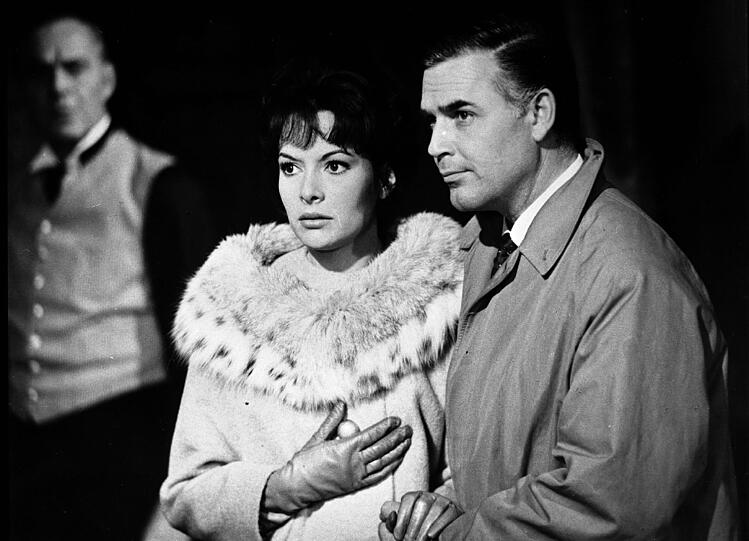 1964: Joachim Fuchsberger im Edgar Wallace-Film "Zimmer 13".