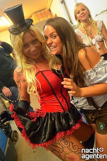 "Wies'n Pornös" in der Nachtgalerie! Mehr Bilder unter: www.nachtagenten.de