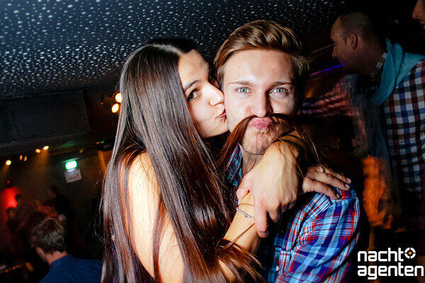 Apres-Wiesn-Party im Jack Rabbit. Mehr Bilder unter: http://www.nachtagenten.de/event/26.09.2015/jack-rabbit/wuide-wiesn-2015.332691.html