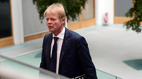 DGB-Chef Reiner Hoffmann: "Trotz guter Arbeitsmarktlage leben viele Menschen in Sorge und Unsicherheit, das macht sie anfällig für populistische, rückwärtsgewandte und national-soziale Antworten."