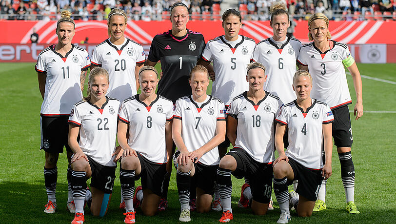 Die Startelf der DFB-Damen im EM-Qualifikationsspiel gegen Ungarn. Die Startelf der DFB-Damen im EM-Qualifikationsspiel gegen Ungarn.