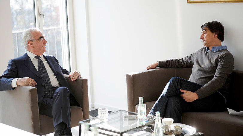 Theo Waigel im Gespräch mit AZ-Redakteur Clemens Hagen.