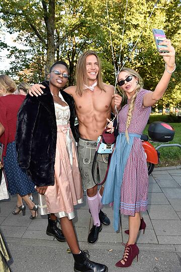 Toni Dreher, Model Patrick Madany und Sophie Hermann